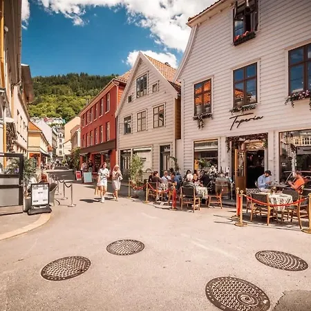 Dinbnb Appartments L 300 M To Bryggen & Floyen! Optimized In 2023 Leilighet *