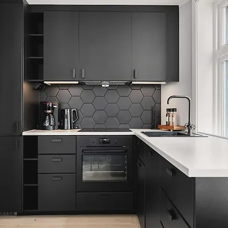 Dinbnb Appartments L 300 M To Bryggen & Floyen! Optimized In 2023 Leilighet Bergen